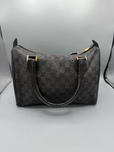 Lade das Bild in den Galerie-Viewer, Gucci 70s Handbag Black
