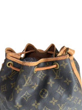 Lade das Bild in den Galerie-Viewer, Louis Vuitton Petit Noe Monogram

