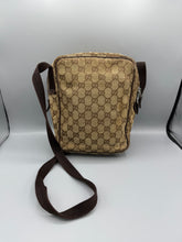 Lade das Bild in den Galerie-Viewer, Gucci Crossbody

