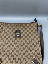 Lade das Bild in den Galerie-Viewer, Gucci Crossbody Beige

