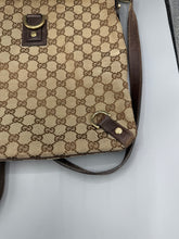 Lade das Bild in den Galerie-Viewer, Gucci Crossbody Beige
