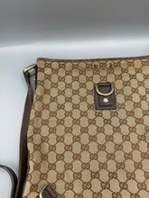 Lade das Bild in den Galerie-Viewer, Gucci Crossbody Beige
