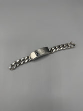 Lade das Bild in den Galerie-Viewer, Dior Gourmette Armband
