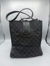 Lade das Bild in den Galerie-Viewer, Gucci Bag Black Monogram
