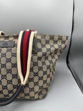 Lade das Bild in den Galerie-Viewer, Gucci Shopper Beige
