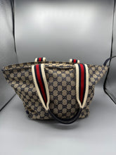 Lade das Bild in den Galerie-Viewer, Gucci Shopper Beige
