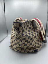 Lade das Bild in den Galerie-Viewer, Gucci Shopper Beige
