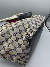 Lade das Bild in den Galerie-Viewer, Gucci Shopper Beige
