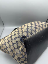 Lade das Bild in den Galerie-Viewer, Gucci Shopper Beige
