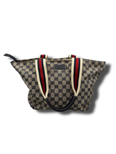 Lade das Bild in den Galerie-Viewer, Gucci Shopper Beige
