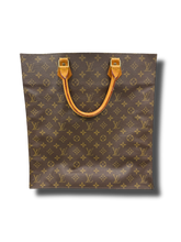 Lade das Bild in den Galerie-Viewer, Louis Vuitton Sac Plat
