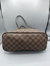 Lade das Bild in den Galerie-Viewer, Louis Vuitton Neverfull PM Damier Ebene
