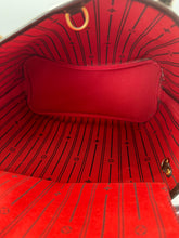 Lade das Bild in den Galerie-Viewer, Louis Vuitton Neverfull PM Damier Ebene
