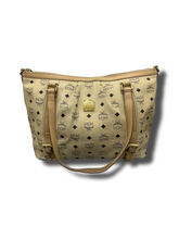 Lade das Bild in den Galerie-Viewer, MCM Shopper Beige

