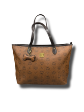Lade das Bild in den Galerie-Viewer, MCM Brown Shopper Dog Bone
