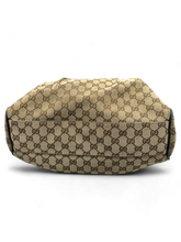 Lade das Bild in den Galerie-Viewer, Gucci Monogram Handbag Beige
