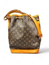 Lade das Bild in den Galerie-Viewer, Louis Vuitton Noe Grande Monogram
