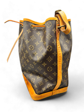 Lade das Bild in den Galerie-Viewer, Louis Vuitton Noe Grande Monogram
