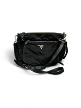 Lade das Bild in den Galerie-Viewer, Prada Black Crossbody Bag
